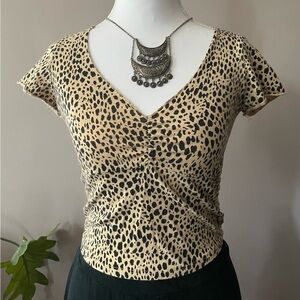 Brandy Melville Beige and Black Leopard Print V-Neck Crop Top